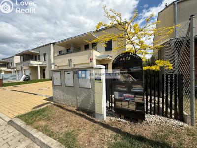 Rent apartment 5+KK Praha, Úbislavská č. 25