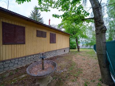 Sale hut Mostkovice č. 5