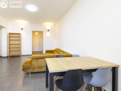 Pronájem bytu 3+KK Hradec Králové, Šafaříkova č. 6