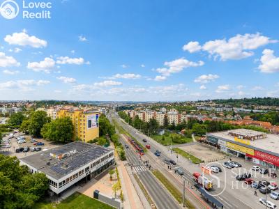 Аренда квартиры 3+1 Praha, Arabská č. 3