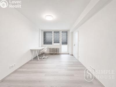 Аренда квартиры 3+1 Praha, Arabská č. 4