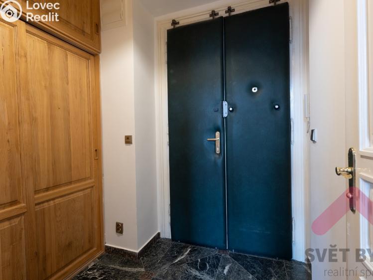 Pronájem bytu 2+KK Praha, Sokolovská 409/120 č. 11