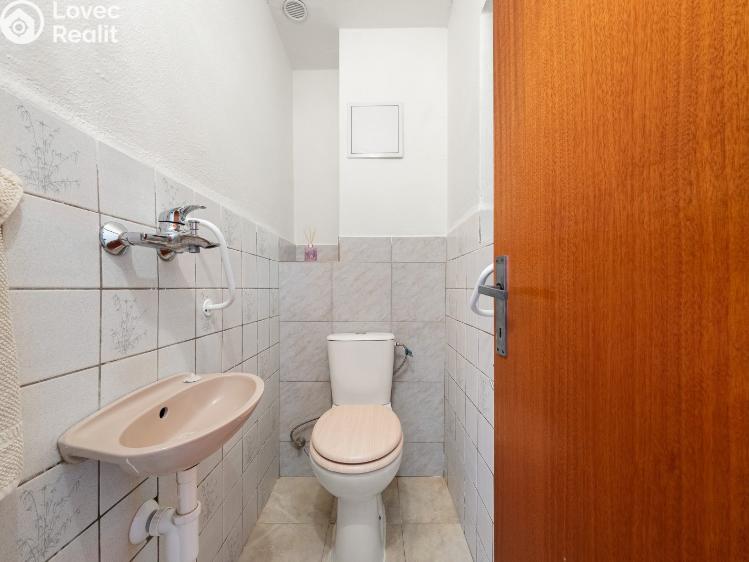 Продажа семейного дома Chýnov, Tyršova 438 č. 12