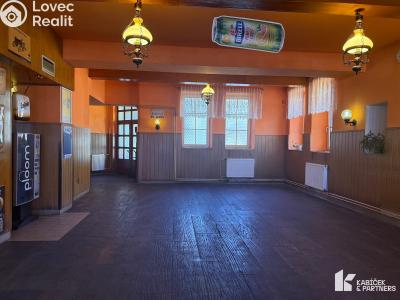 Rent commercial space Kopřivnice, Štefánikova č. 3