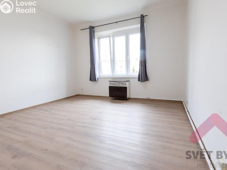 Pronájem bytu 1+KK Praha, Tolstého 1010/2 č. 1