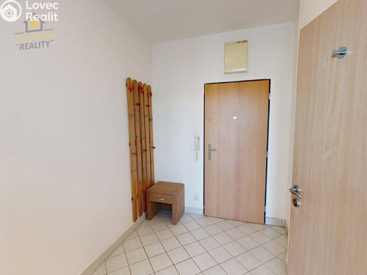 Prodej bytu 1+KK Praha, Podkovářská 933/3 č. 19