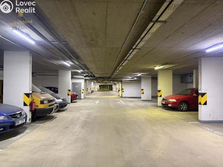 Prodej bytu 1+KK Praha, Podkovářská 933/3 č. 32