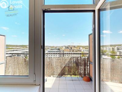 Sale apartment 1+KK Praha, Podkovářská č. 11