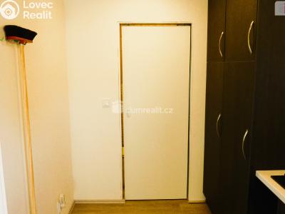 Sale garage Pernštejnské Jestřabí č. 25
