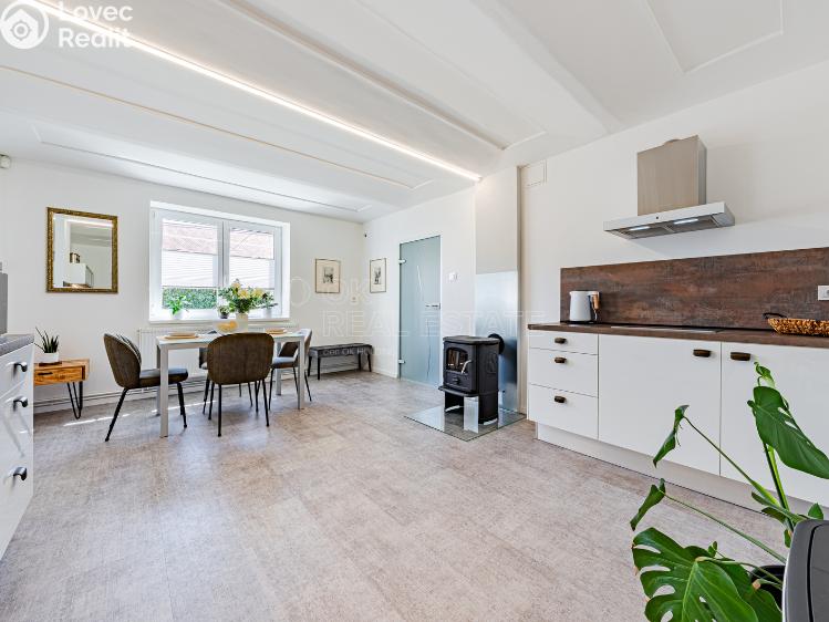 Продажа семейного дома Svojšice č. 3
