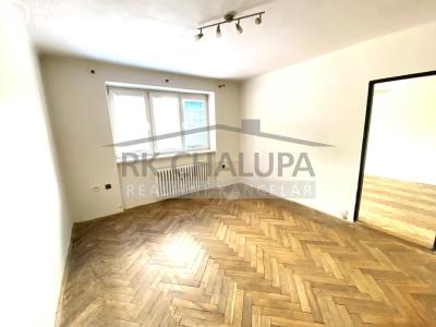 Pronájem bytu 3+1 České Budějovice, Kněžskodvorská č. 2