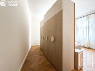 Rent apartment 2+KK Praha, Čajkovského č. 11