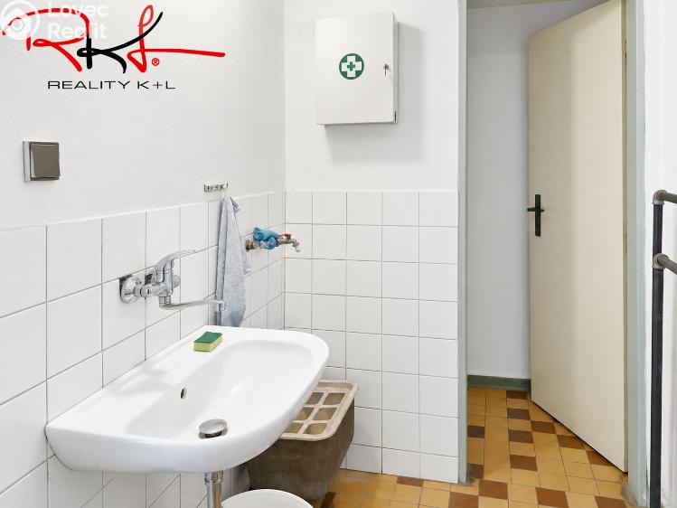 Pronájem obchodního prostoru Lovosice, Osvoboditelů č. 10