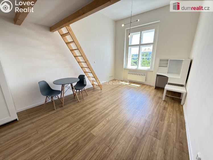 Rent apartment 1+KK Praha 5, Na Valentince č. 3