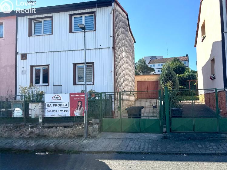 Prodej rodinného domu Tachov, Švermova 872 č. 63
