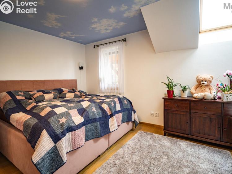 Sale family house Most, V Sadech 3327 č. 15