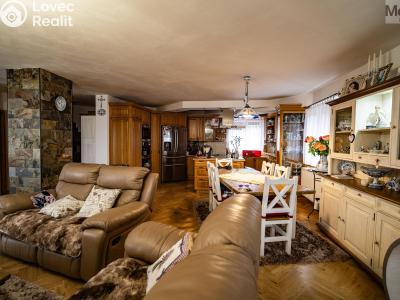 Sale family house Most, V Sadech 3327 č. 5