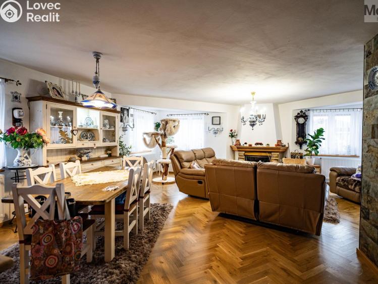 Sale office space Most, V Sadech 3327 č. 5