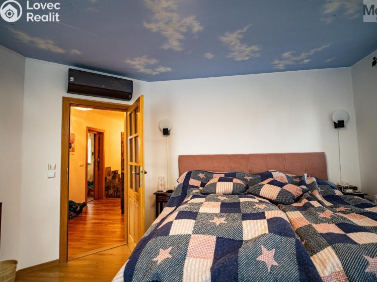 Sale office space Most, V Sadech 3327 č. 15