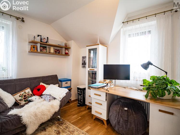 Sale office space Most, V Sadech 3327 č. 34