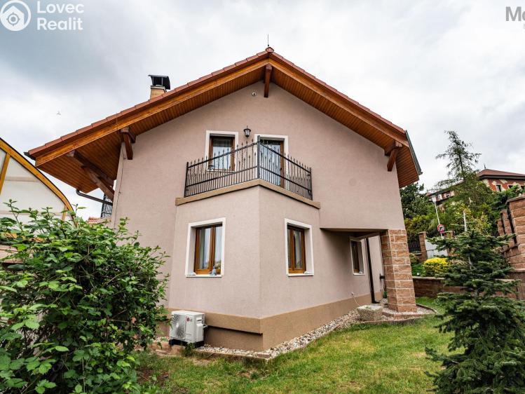 Sale office space Most, V Sadech 3327 č. 39