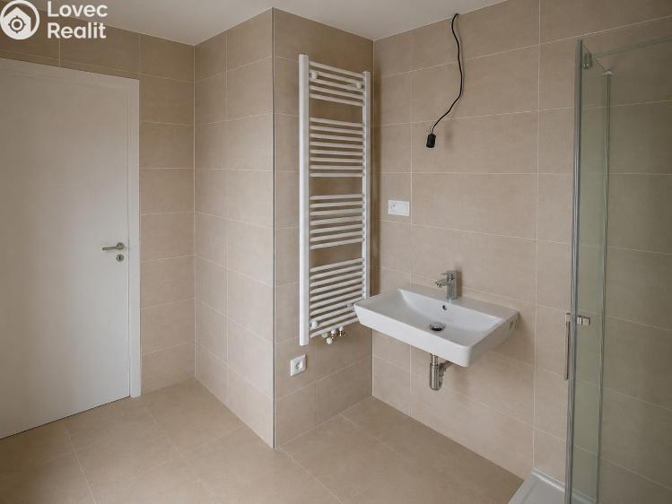 Rent apartment 1+KK Praha 5, Řeporyje, Jáchymovská 1315/34 č. 4
