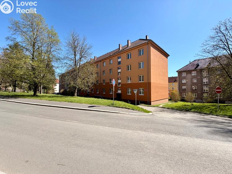 Prodej bytu 2+1 Tachov, Jana Sladkého Koziny 1338 č. 47