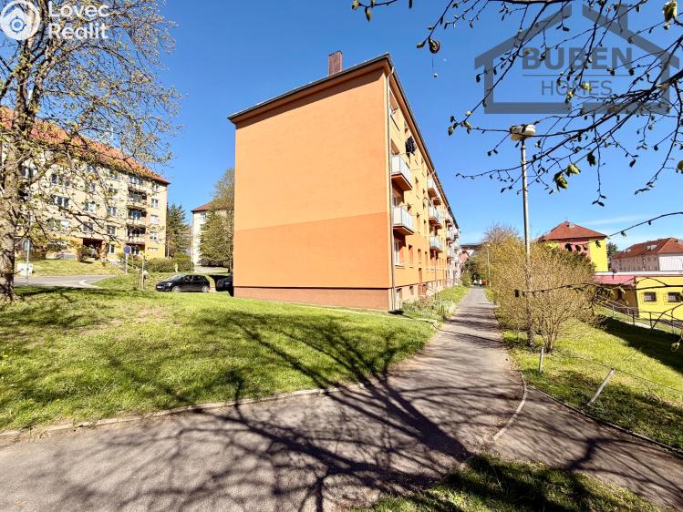 Prodej bytu 2+1 Tachov, Jana Sladkého Koziny 1338 č. 44