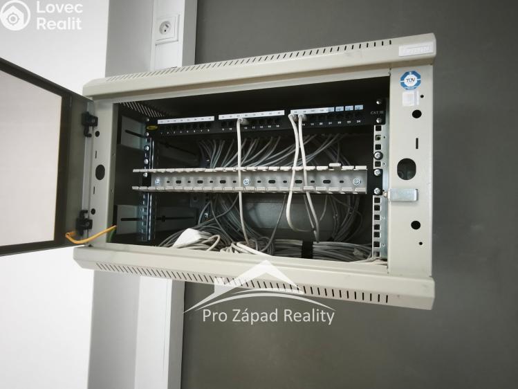 Rent commercial space Plzeň, Poděbradova č. 12
