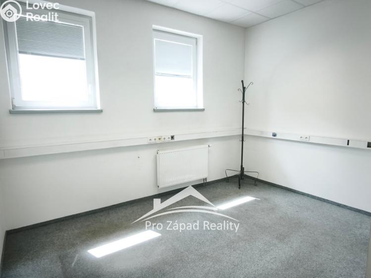 Rent commercial space Plzeň, Poděbradova č. 13