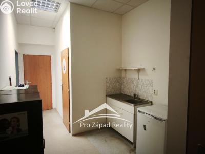 Rent commercial space Plzeň, Poděbradova č. 9