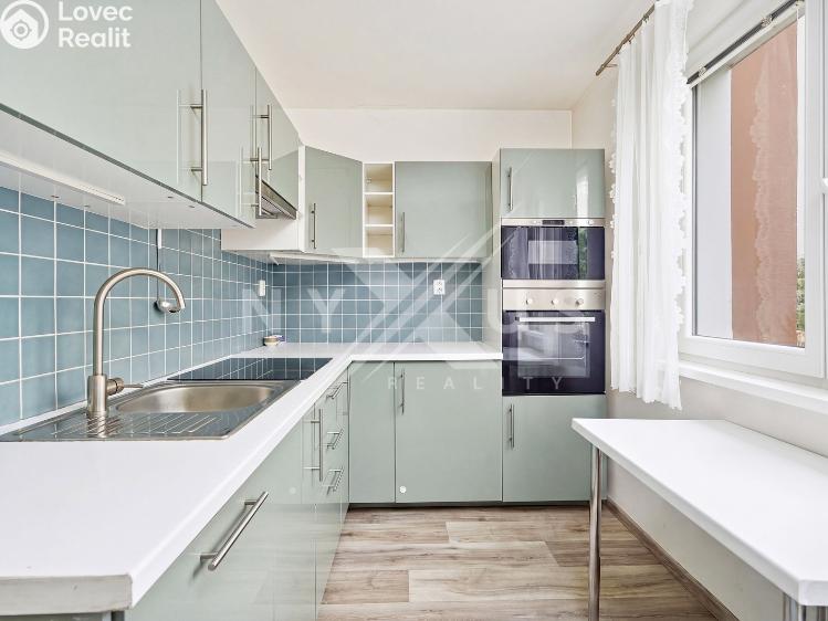 Продажа квартиры 2+1 Praha, Počernická č. 1