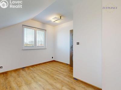 Продажа семейного дома Nelahozeves, Pod strání 86 č. 32