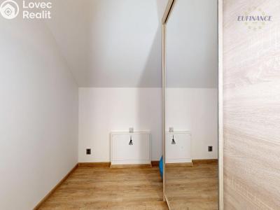 Продажа семейного дома Nelahozeves, Pod strání 86 č. 42