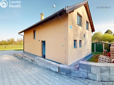 Продажа семейного дома Nelahozeves, Pod strání 86 č. 44