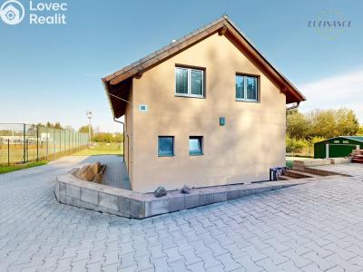 Продажа семейного дома Nelahozeves, Pod strání 86 č. 45