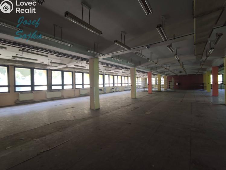 Rent warehouse Adamov č. 15