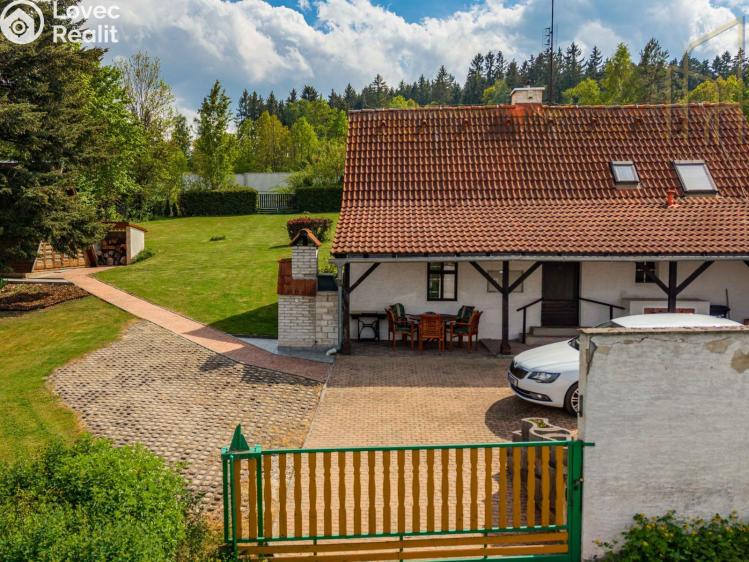 Продаж сімейного будинку Lubenec č. 35