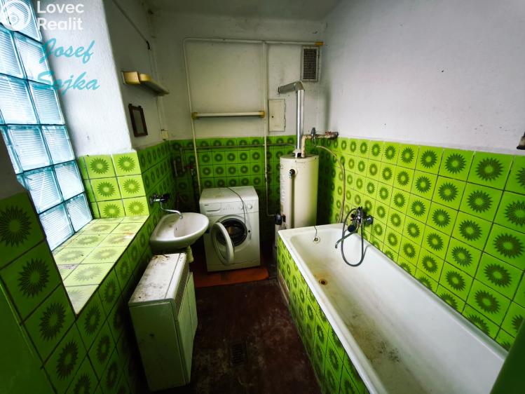 Продаж багатогенного будинку Dolní Vilémovice č. 18