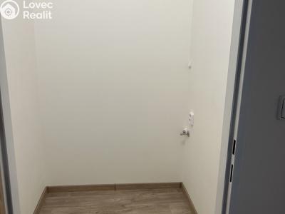 Продажа квартиры 1+1 Lázně Bohdaneč, Na Lužci 510 č. 12