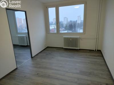 Продажа квартиры 2+KK Hradec Králové, Veverkova č. 2