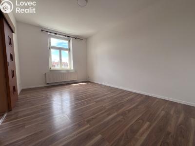 Pronájem bytu 2+1 Chrudim, Svěchyňova 365 č. 3