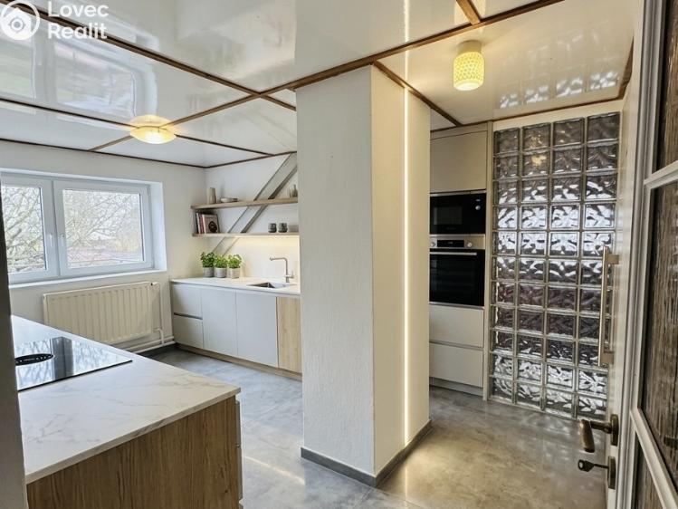 Prodej rodinného domu Pardubice, Seifertova 31 č. 24