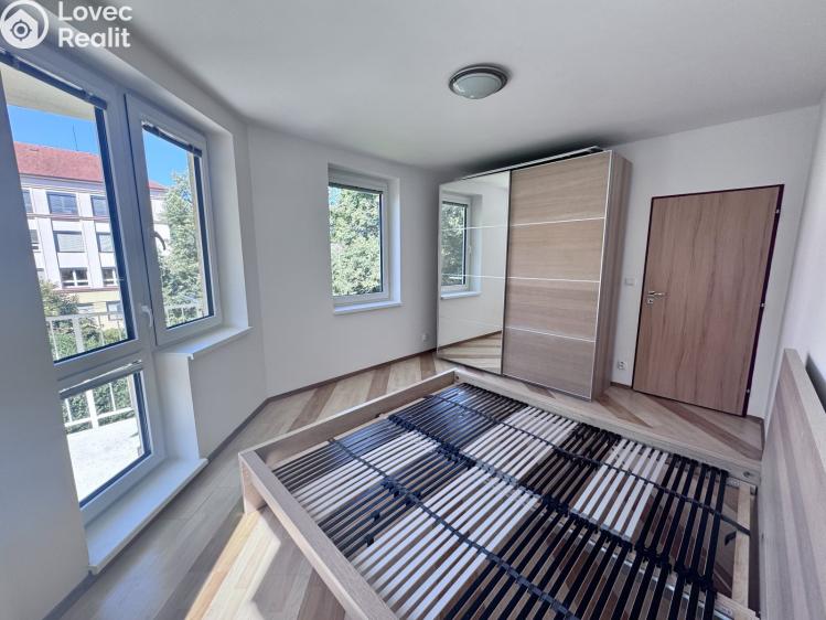 Продажа квартиры 4+1 Pardubice, Sokolovská 2720 č. 8
