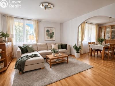 Продажа квартиры 4+1 Pardubice, Sokolovská 2720 č. 1