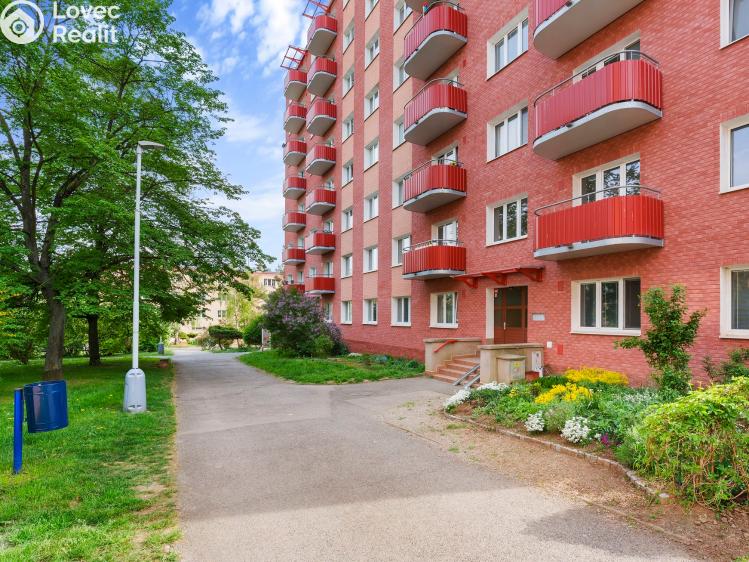 Продаж квартири 2+1 Beroun, Košťálkova č. 1
