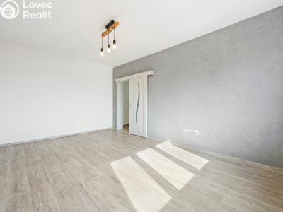 Продаж квартири 2+1 Beroun, Košťálkova č. 11