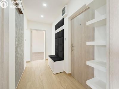 Продаж квартири 2+1 Beroun, Košťálkova č. 12