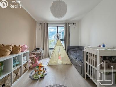 Rent apartment 3+KK Praha, Mezi vodami č. 9
