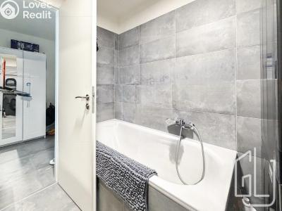Rent apartment 3+KK Praha, Mezi vodami č. 13